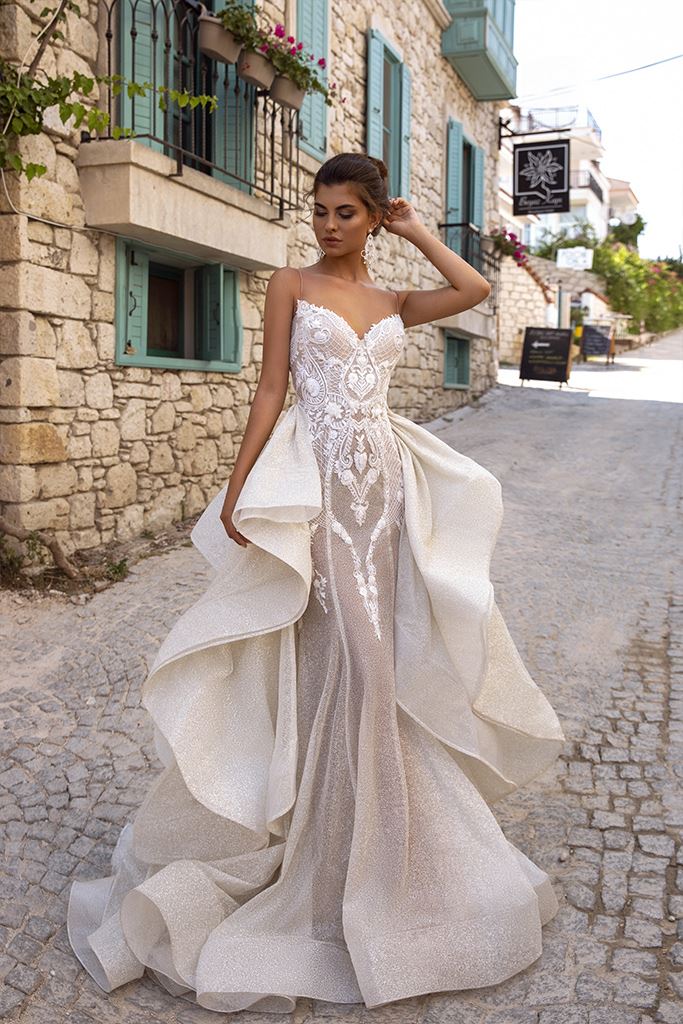 Exquisite Bride Couture Style #Celeste