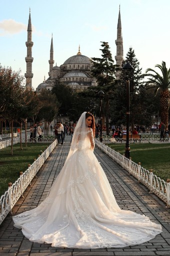 The Exquisite Bride Private Label Style #3140 #2 thumbnail