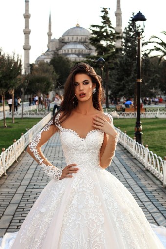 The Exquisite Bride Private Label Style #3140 #3 thumbnail